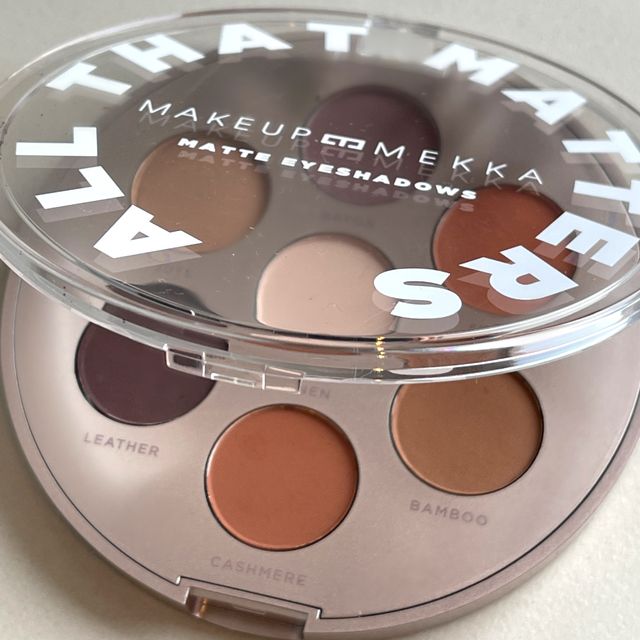 All That Matters Eyeshadow Palette All That Matters Eyeshadow Palette